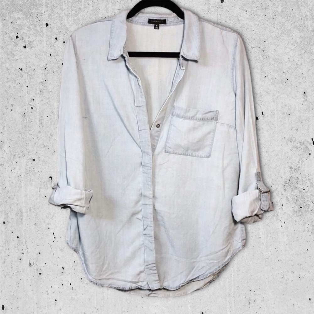 Dynamite • light blue button down shirt (100% tencel)